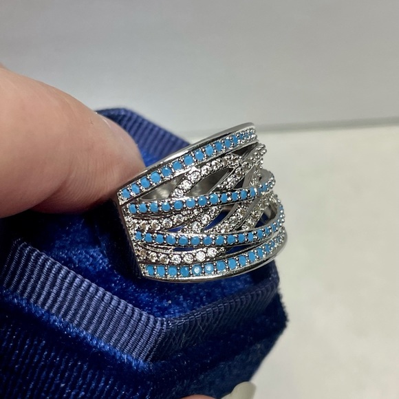 Thick cerulean blue multi-layer crossover ring - Picture 4 of 13